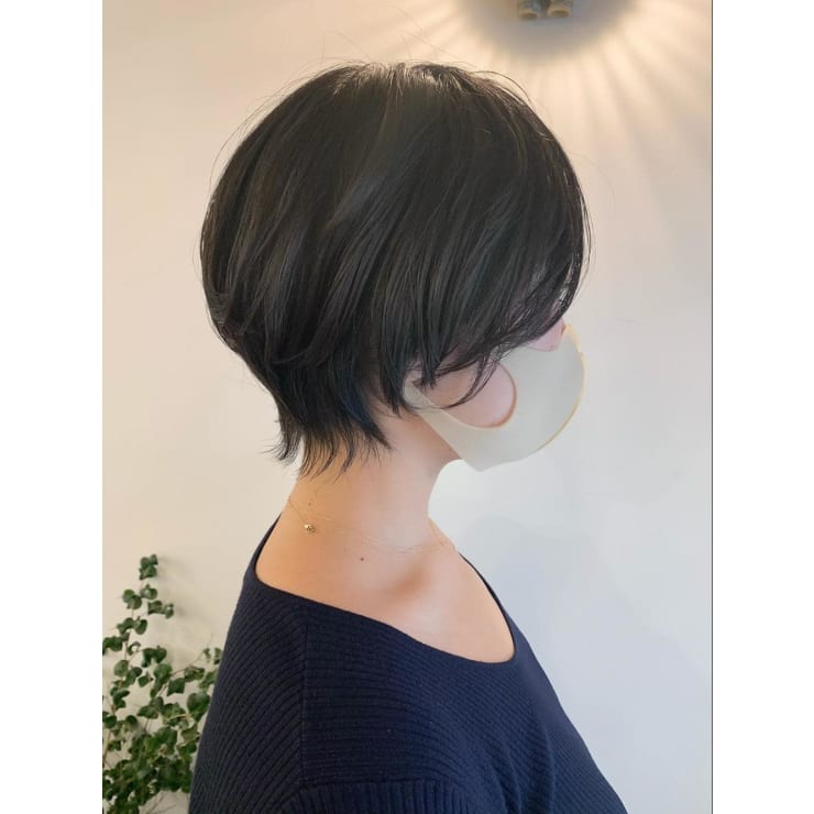 女性らしいソフトマッシュウルフショートヘア Bekku Hair Salon 広尾店 ベックヘアサロン ヒロオテン のヘアスタイル 美容院 美容室を予約するなら楽天ビューティ