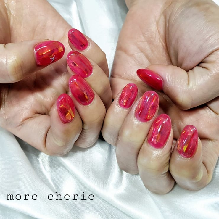 ちゅるりん赤のオーロラネイル Nail More Cherie ネイルモアシェリー のネイルデザイン ネイル まつげサロンを予約するなら楽天ビューティ
