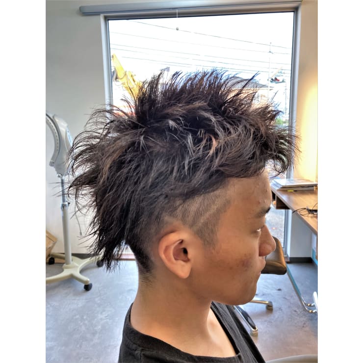 2ブロック ラインハイライト Ruler Hair Dressing ルーラーヘアドレッシング のヘアスタイル 美容院 美容室を予約するなら楽天ビューティ 2ブロック ラインハイライト Ruler Hair Dressing ルーラーヘアドレッシング のヘアスタイル 美容院 美容室を予約するなら楽天ビューティ