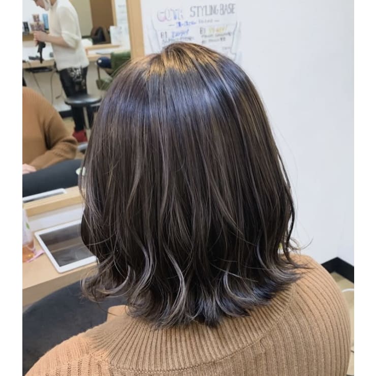 ハイライトボブ Clochette クロシェット のヘアスタイル 美容院 美容室を予約するなら楽天ビューティ