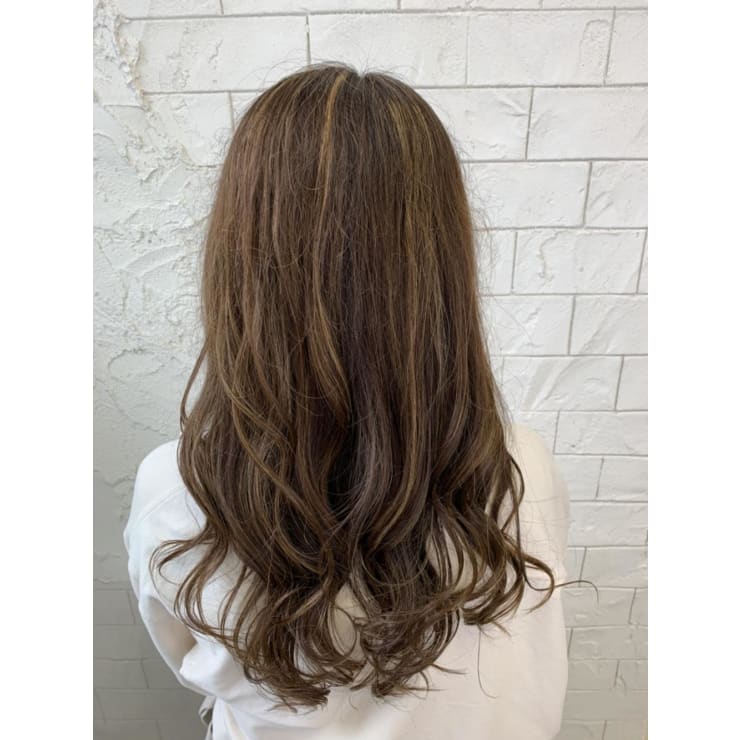 25歳から始める 大人ハイライトカラー Archange By Anyhow 川口駅東口 アルカンジュバイエニーハウ のヘアスタイル 美容院 美容室を予約するなら楽天ビューティ