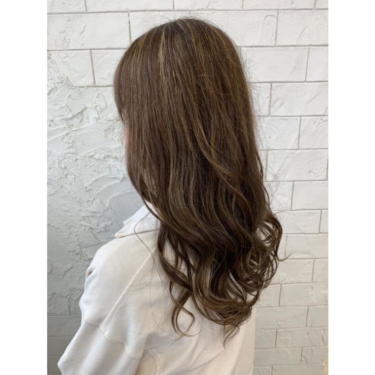 25歳から始める 大人ハイライトカラー Archange By Anyhow 川口駅東口 アルカンジュバイエニーハウ のヘアスタイル 美容院 美容室を予約するなら楽天ビューティ