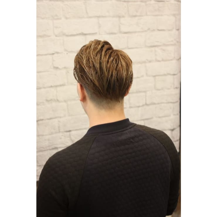 セット簡単グルっと一周ツーブロック 理容室 赤坂 グレイスフルバーバー 赤坂見附店 グレイスフルバーバーアカサカミツケテン のヘアスタイル 美容院 美容室を予約するなら楽天ビューティ