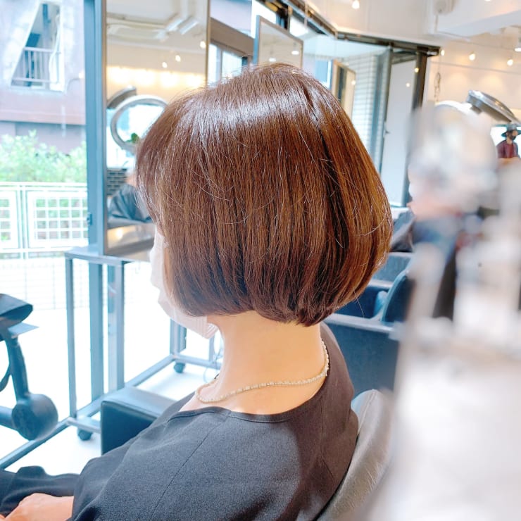 Ai Sheta 大人ショートボブ 丸みショート ミセス Sheta 表参道 大人ショート ボブのカットが上手い シータ のヘアスタイル 美容院 美容室を予約するなら楽天ビューティ