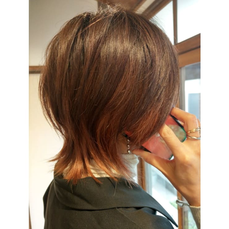 夏のくびれウルフ始めました メッシュカラーを添えて ヒトトケ ヒトトケ のヘアスタイル 美容院 美容室を予約するなら楽天ビューティ