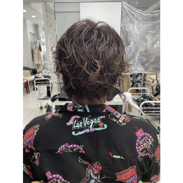 縦落ち大人気スパイラルパーマ 8065 Prize 池袋西口店 プライズ のヘアスタイル 美容院 美容室を予約するなら楽天ビューティ