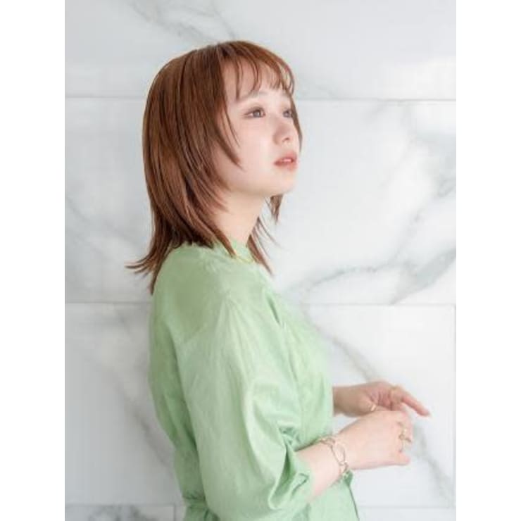 Aube Hair 抜け感ヘア ミディアムウルフ Aube Hair Axia 溝の口店 オーブヘアアクシア ミゾノクチテン のヘアスタイル 美容院 美容室を予約するなら楽天ビューティ