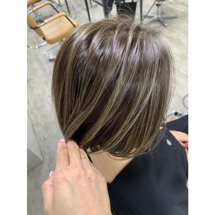 白髪ぼかしハイライト、イルミナカラー30代40代 | prize Iris 池袋