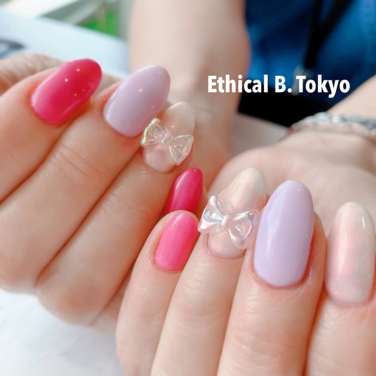 大人気オーロラリボンネイル Ethical B Tokyo エシカルビートーキョー のネイルデザイン ネイル まつげサロンを予約するなら楽天ビューティ 大人気オーロラリボンネイル Ethical B Tokyo エシカルビートーキョー のネイルデザイン ネイル まつげサロンを予約するなら楽天ビューティ