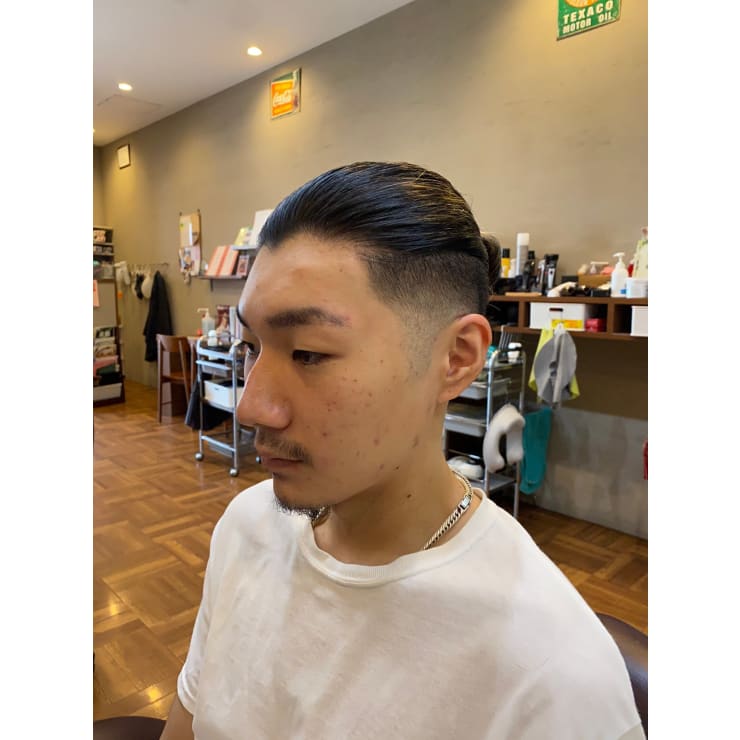 マンバン 新長田メンズ専門ヘアサロン インフィニィト シンナガタメンズセンモンヘアサロンインフィニィト のヘアスタイル 美容院 美容室を予約するなら楽天ビューティ