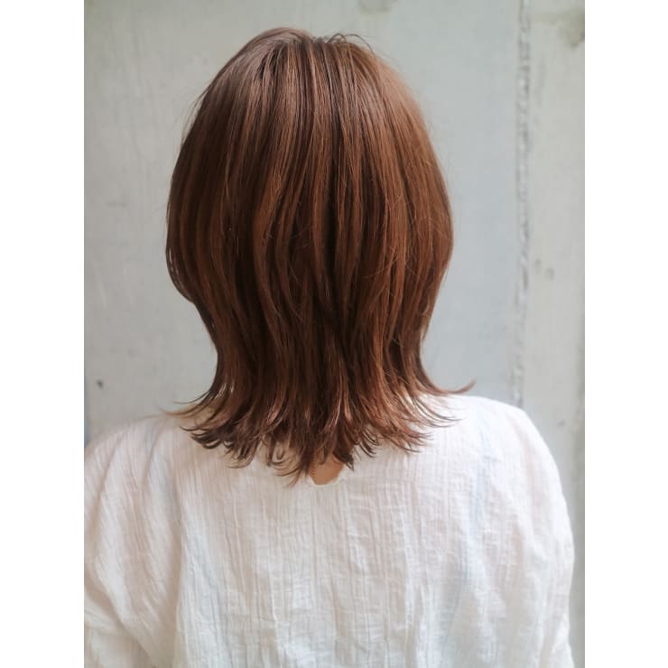 顔まわりが可愛いウルフカット Davin ダヴィン のヘアスタイル 美容院 美容室を予約するなら楽天ビューティ