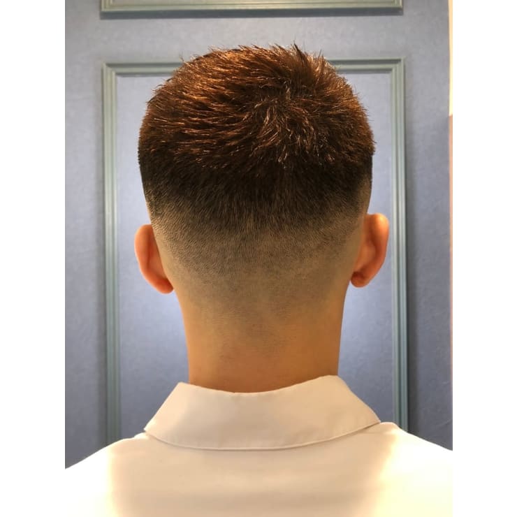 極短ショート フェード バーバースタイル 赤坂 理容室 グレイスフルバーバー 赤坂見附店 グレイスフルバーバーアカサカミツケテン のヘアスタイル 美容院 美容室を予約するなら楽天ビューティ