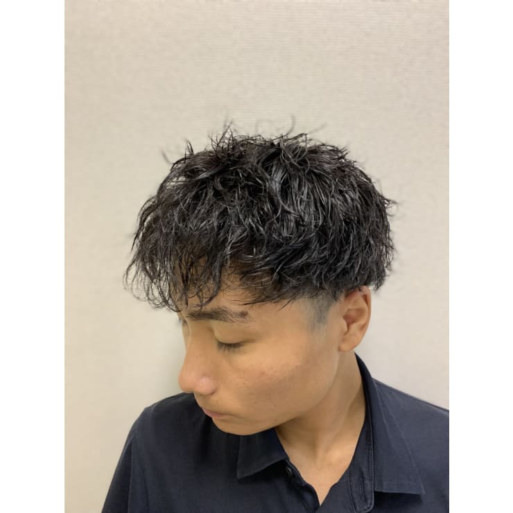 360 カッコいいツイストスパイラル ヒロ銀座ヘアーサロン 五反田店 ヒロギンザヘアーサロンゴタンダテン のヘアスタイル 美容院 美容室を予約するなら楽天ビューティ