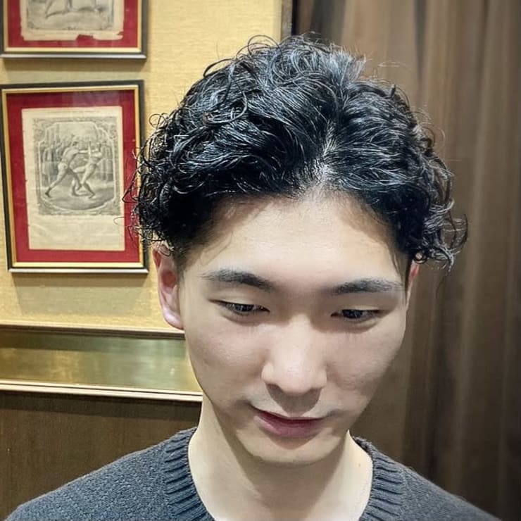 ツイストスパイラル メンズパーマ バーバー 大宮 ヒロ銀座barber Shop 大宮店 ヒロギンザバーバーショップオオミヤテン のヘアスタイル 美容院 美容室を予約するなら楽天ビューティ