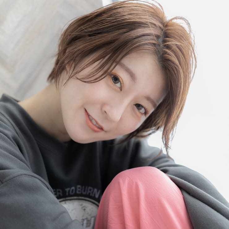 同性ウケ抜群 ハンサムショート かきあげバングが爽やか Loren ローレン のヘアスタイル 美容院 美容室を予約するなら楽天ビューティ
