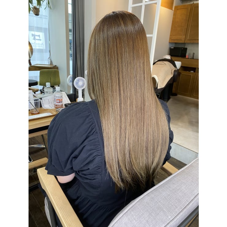 酸性ストレートパーマ 30代40代女性の髪のくせの悩みに【酸性ストレートがおすすめ