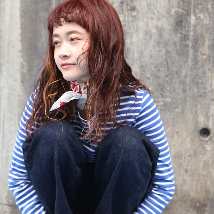 オン眉前髪 カーリーマリンロング 夏ヘア Ihori イホリ のヘアスタイル 美容院 美容室を予約するなら楽天ビューティ オン眉前髪 カーリーマリンロング 夏ヘア Ihori イホリ のヘアスタイル 美容院 美容室を予約するなら楽天ビューティ