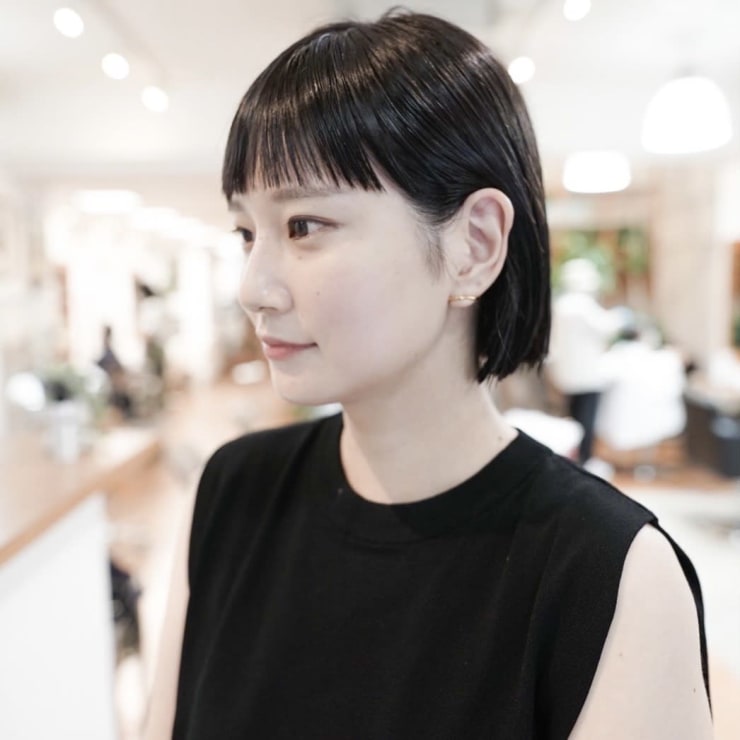 E S中目黒美容室 角を残した愛されマチルダボブ 佐久間 E S イーズ 中目黒 イーズ ナカメグロ のヘアスタイル 美容院 美容室を予約するなら楽天ビューティ E S中目黒美容室 角を残した愛されマチルダボブ 佐久間 E S イーズ 中目黒 イーズ ナカメグロ のヘアスタイル 美容院 美容室を予約するなら楽天ビューティ
