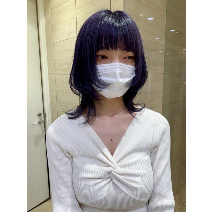 ハイトーンウルフカット 学割u24 Naomi Face 大船 フェイス オオフナ のヘアスタイル 美容院 美容室を予約するなら楽天ビューティ