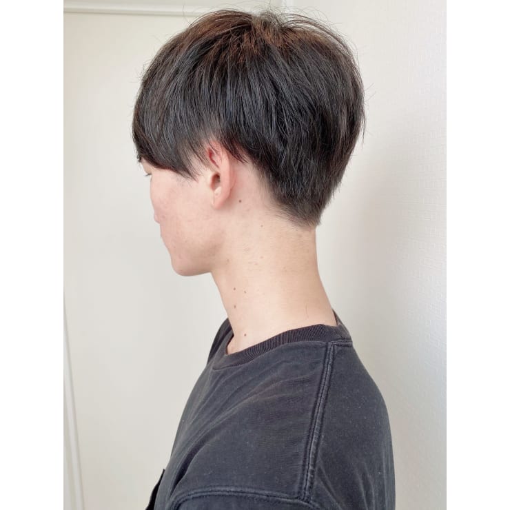 短め爽やか 大人系 ツーブロック Ash 宮前平店 アッシュミヤマエダイラテン のヘアスタイル 美容院 美容室を予約するなら楽天ビューティ
