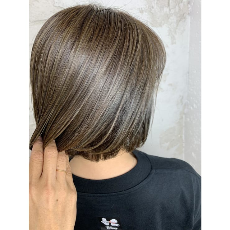 白髪ぼかしハイライト代30代40代 Prize Iris 池袋東口店 プライズアイリス イケブクロヒガシグチテン のヘアスタイル 美容院 美容室を予約するなら楽天ビューティ