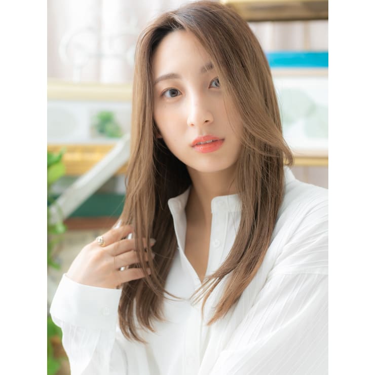 かきあげ前髪抜け感ヘア 小顔流れるレイヤー ノームコア Cover Hair Spa Bliss 浦和西口店 髪質改善 縮毛矯正 ヘッドスパ カバーヘア アンド スパブリス ウラワニシグチテン のヘアスタイル 美容院 美容室を予約するなら楽天ビューティ