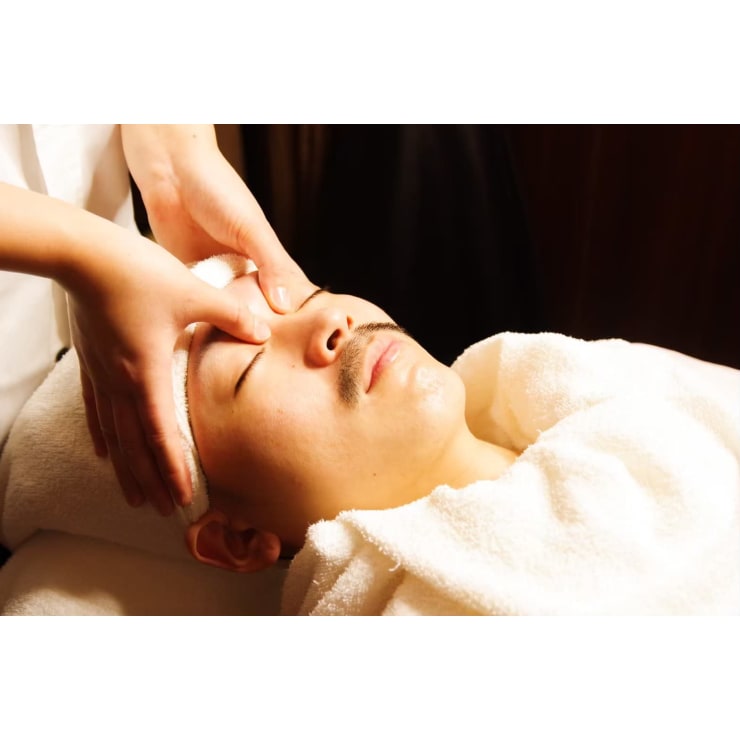 小顔効果 メンズでは珍しい痛気持ちいいフェイシャルマッサージ ヒロ銀座ヘアーサロン東京日本橋京橋八重洲店 ヒロギンザ トウキョウニホンバシキョウバシヤエステン のこだわり特集 美容院 美容室を予約するなら楽天ビューティ