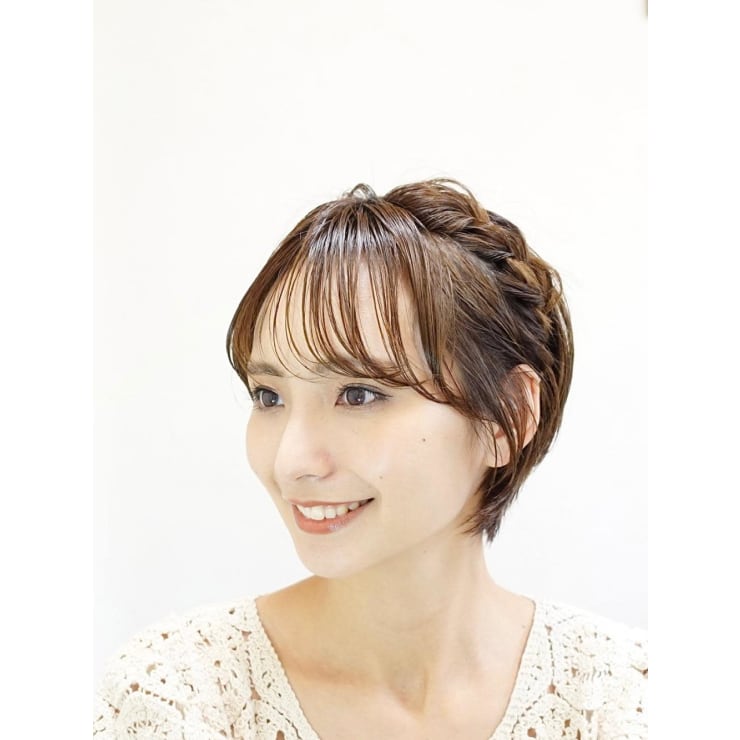 編み込みショートヘア Natsuya ナツヤ のヘアスタイル 美容院 美容室を予約するなら楽天ビューティ