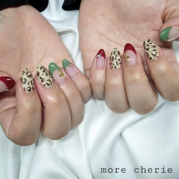マットなヒョウ柄ネイル Nail More Cherie ネイルモアシェリー のネイルデザイン ネイル まつげサロンを予約するなら楽天ビューティ