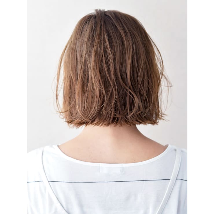 ワンレンボブ 大人ボブパーマ 外はねボブ デジタルパーマ Atelier Ittowa アトリエイトワ のヘアスタイル 美容院 美容室を予約するなら楽天ビューティ