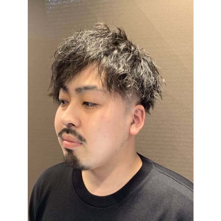 ヒロ銀ツイストスパイラルフェード 六本木 港区 メンズカット ヒロ銀座ヘアーサロン 麻布乃木坂 六本木駅前店 ヒロギンザヘアーサロンアザブノギザカロッポンギエキマエテン のヘアスタイル 美容院 美容室を予約するなら楽天ビューティ