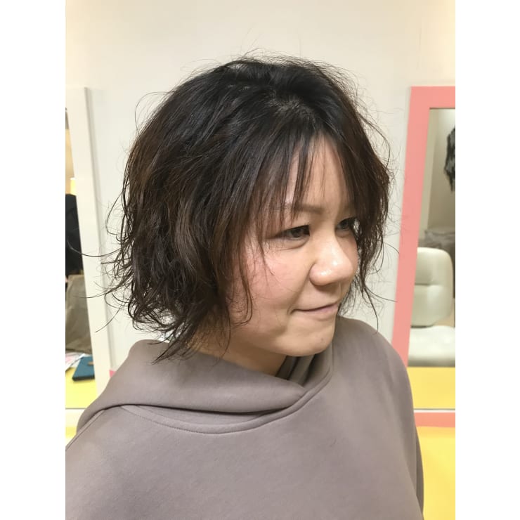 エアウェーブのミディアムウェーブスタイル 美容室stella ステラ のヘアスタイル 美容院 美容室を予約するなら楽天ビューティ エアウェーブのミディアムウェーブスタイル 美容室stella ステラ のヘアスタイル 美容院 美容室を予約するなら楽天ビューティ