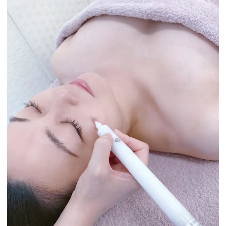 HIRF WAVE ハイフを超えた最先端美容機器 HIFU