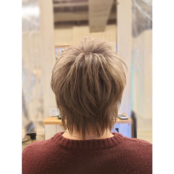 メンズウルフ シルバーアッシュ 亀戸 錦糸町 1 Unplus Lien アンプリュスリアン のヘアスタイル 美容院 美容室を予約するなら楽天ビューティ