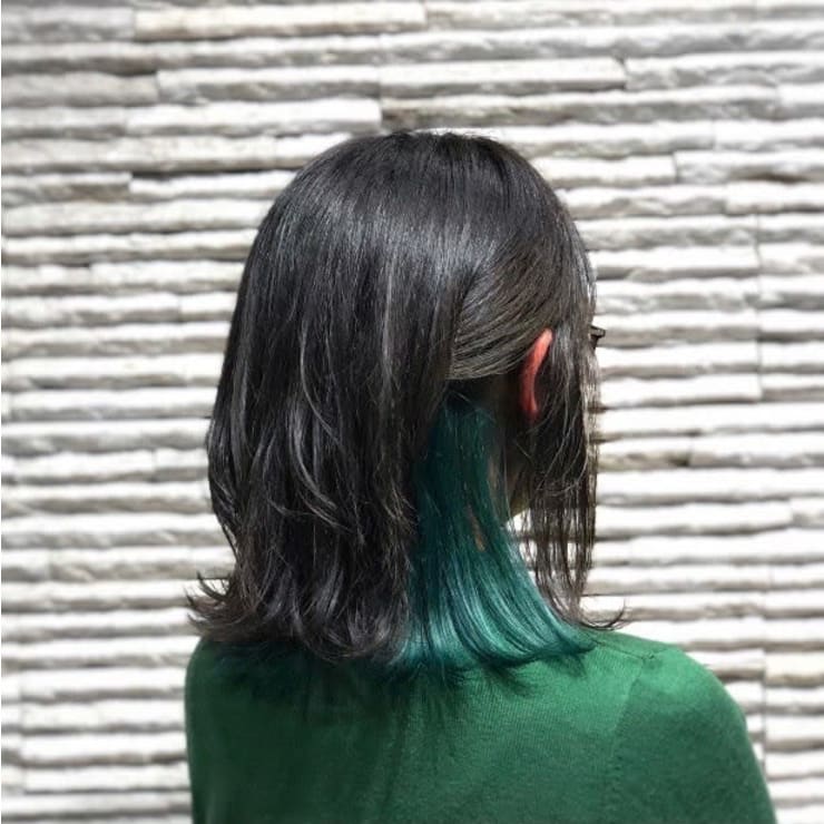 インナーカラー 10代 代 グリーン 外ハネ Vis Hair Beauty 西新井店 ビス ヘアーアンドビューティー ニシアライテン のヘアスタイル 美容院 美容室を予約するなら楽天ビューティ
