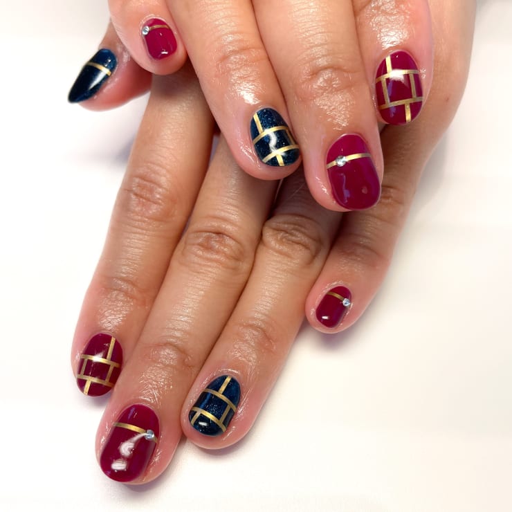 シェラック 幾何学模様ネイル Champs Bilec Nail Salon シャンビレック のネイルデザイン ネイル まつげサロンを予約するなら楽天ビューティ