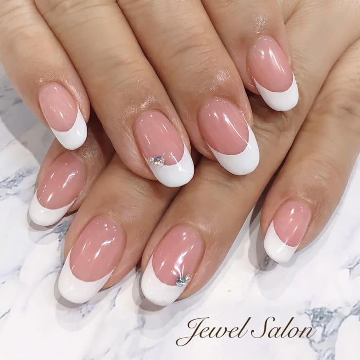 王道フレンチ Jewel Salon ネイルサロン ジュエルサロン のネイルデザイン ネイル まつげサロンを予約するなら楽天ビューティ