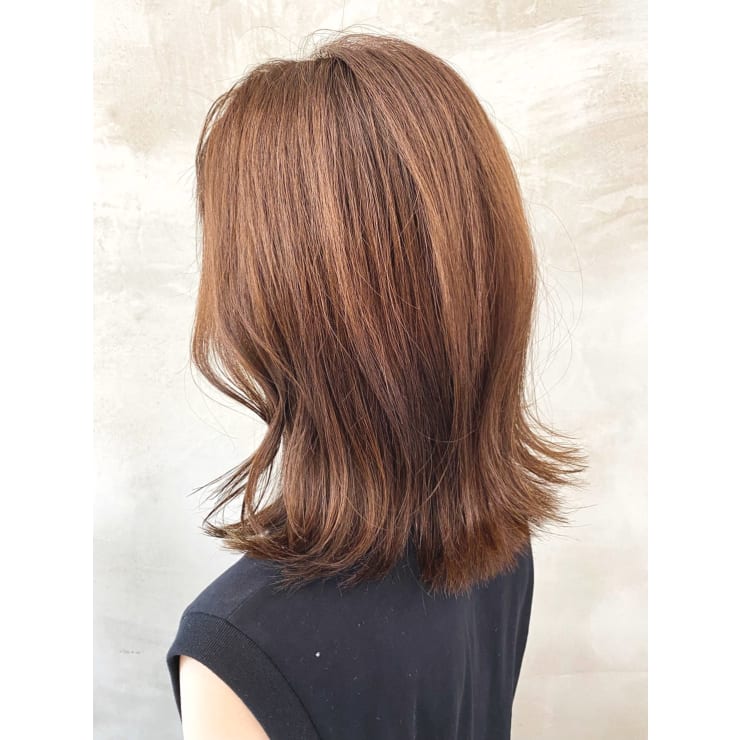 ストレートも巻き髪も こなれ感たっぷりの髪色でハンサムに Vegeta ベジータ のヘアスタイル 美容院 美容室を予約するなら楽天ビューティ ストレートも巻き髪も こなれ感たっぷりの髪色でハンサムに Vegeta ベジータ のヘアスタイル 美容院 美容室を予約するなら楽天ビューティ