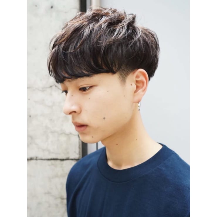 フェザーマッシュ ツーブロック ビジネスヘア Men S Hair Tokyo 表参道 メンズヘア トーキョー オモテサンドウ のヘアスタイル 美容院 美容室を予約するなら楽天ビューティ フェザーマッシュ ツーブロック ビジネスヘア Men S Hair Tokyo 表参道 メンズヘア トーキョー オモテサンドウ のヘアスタイル 美容院 美容室を予約するなら楽天ビューティ