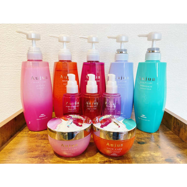 オススメ Aujua 厳選 トリートメントで潤い 質感 ツヤツヤヘアへと導きます Mahalo By Be Cool マハロ バイ ビークール のこだわり特集 美容院 美容室を予約するなら楽天ビューティ