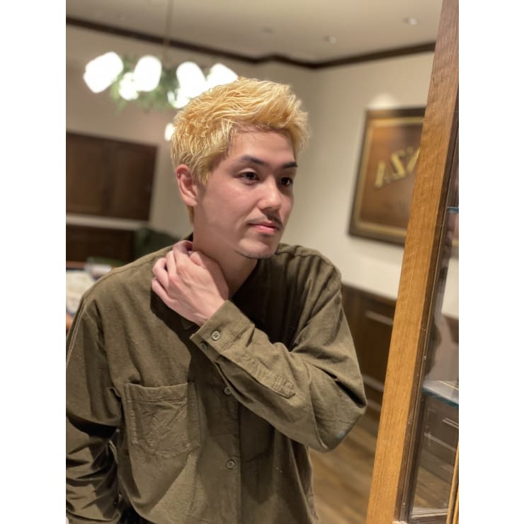 金髪ショート ブリーチ ゴールドカラー ザクザクショート Hiro Ginza Barbershop 飯田橋神楽坂店 ヒロギンザバーバーショップ イイダバシカグラザカテン のヘアスタイル 美容院 美容室を予約するなら楽天ビューティ 金髪ショート ブリーチ ゴールドカラー ザクザクショート Hiro Ginza Barbershop 飯田橋神楽坂店 ヒロギンザバーバーショップ イイダバシカグラザカテン のヘアスタイル 美容院 美容室を予約するなら楽天ビューティ