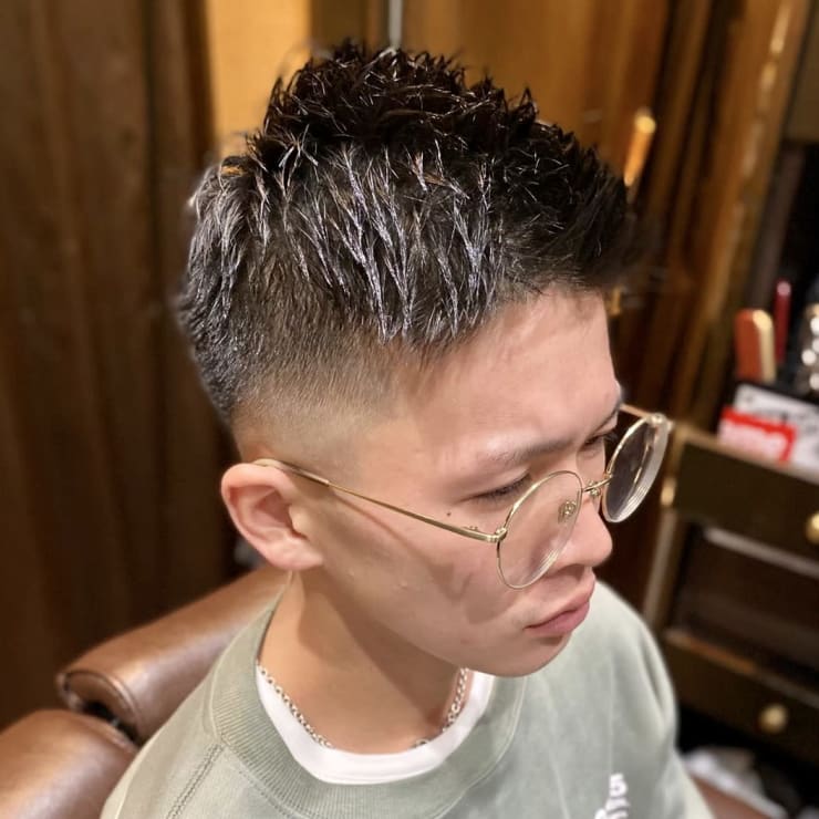 アップバングショート メンズカット フェード ヒロ銀座 大宮 ヒロ銀座barber Shop 大宮店 ヒロギンザバーバーショップオオミヤテン のヘアスタイル 美容院 美容室を予約するなら楽天ビューティ