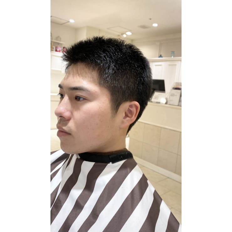 ハサミでソフトに刈り上げた伸びかけボウズ La Sente 宝塚 ラシェンテ のヘアスタイル 美容院 美容室を予約するなら楽天ビューティ