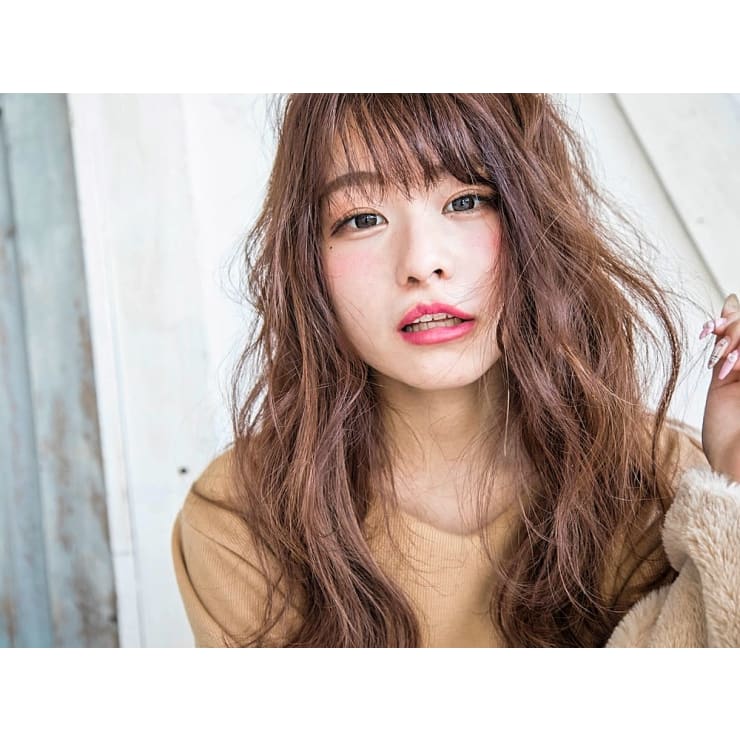 ファッション誌などでも活躍する人気スタイリストがご提案 なりたいイメージ 似合う色で理想が叶う Hair Make Flencia ヘアメイクフレンシア のこだわり特集 美容院 美容室を予約するなら楽天ビューティ