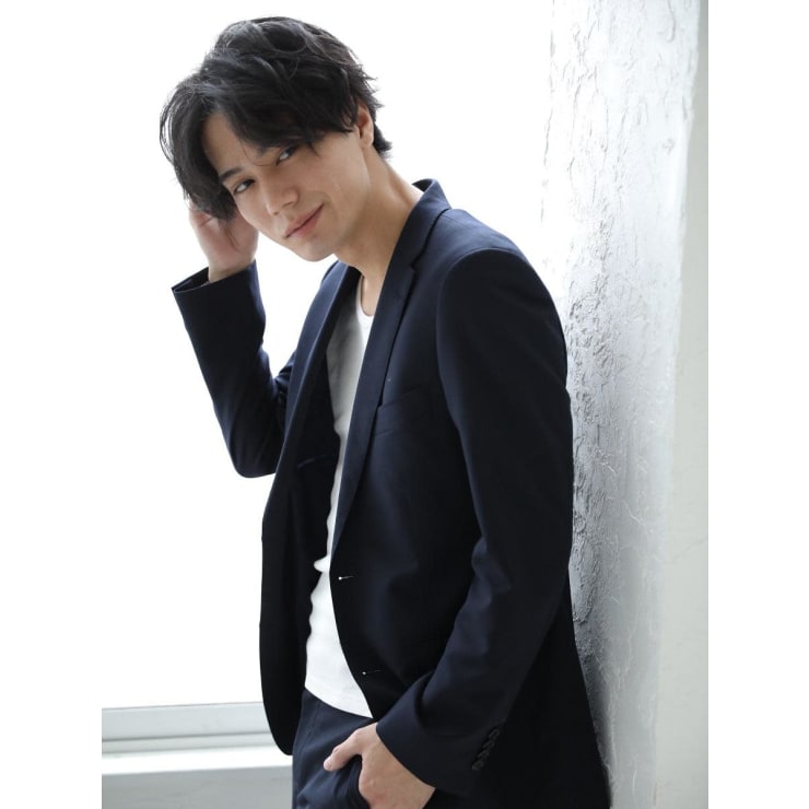 韓国マッシュ パーマ ツーブロック センターパート Galette Umeda ガレットウメダ のヘアスタイル 美容院 美容室を予約するなら楽天ビューティ