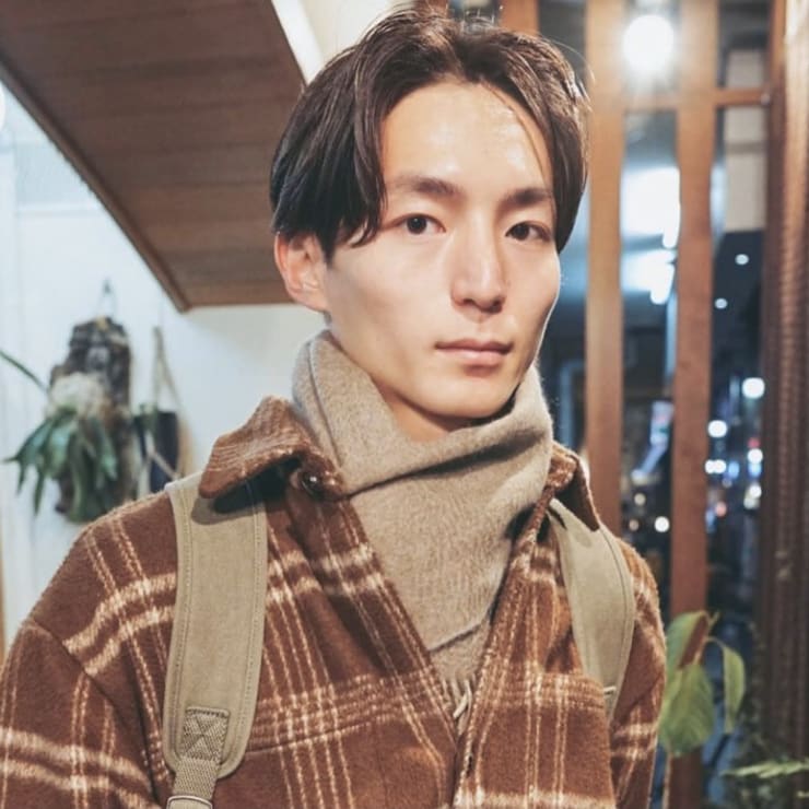 E S中目黒美容室 メンズパーマ センターパート 佐久間 E S イーズ 中目黒 イーズ ナカメグロ のヘアスタイル 美容院 美容室 を予約するなら楽天ビューティ