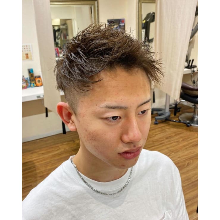 横浜メンズヘアカラージェットモヒカンアップバング登坂広臣ヘア