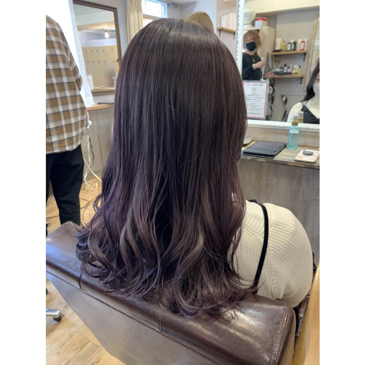 担当yumi ラベンダーグレージュ ブリーチなし W ワット ワット のヘアスタイル 美容院 美容室を予約するなら楽天ビューティ