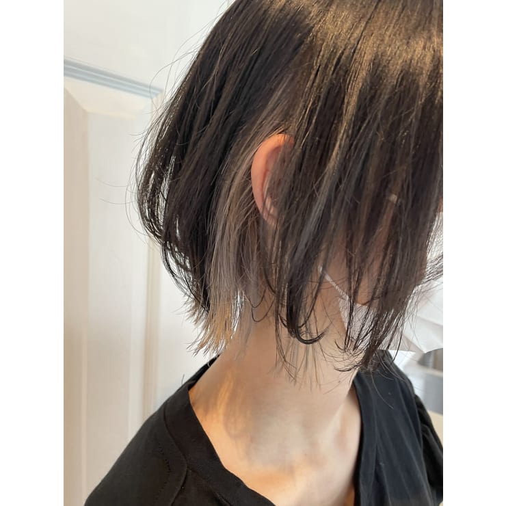 インナーカラーホワイト ブリーチ2回以上必須 Ceine セーヌ のヘアスタイル 美容院 美容室を予約するなら楽天ビューティ インナーカラーホワイト ブリーチ2回以上必須 Ceine セーヌ のヘアスタイル 美容院 美容室を予約するなら楽天ビューティ