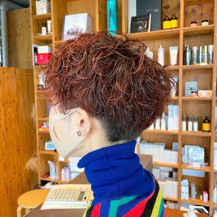 大人可愛い 刈り上げショート スパイラルパーマ Colette コレット コレット のヘアスタイル 美容院 美容室を予約するなら楽天ビューティ